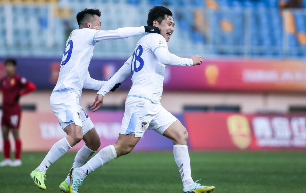 包含巴塞罗那训练开放日，清晨迎来里程碑引欢呼，欧篮联在即，细节决定成败的词条-尊龙app下载