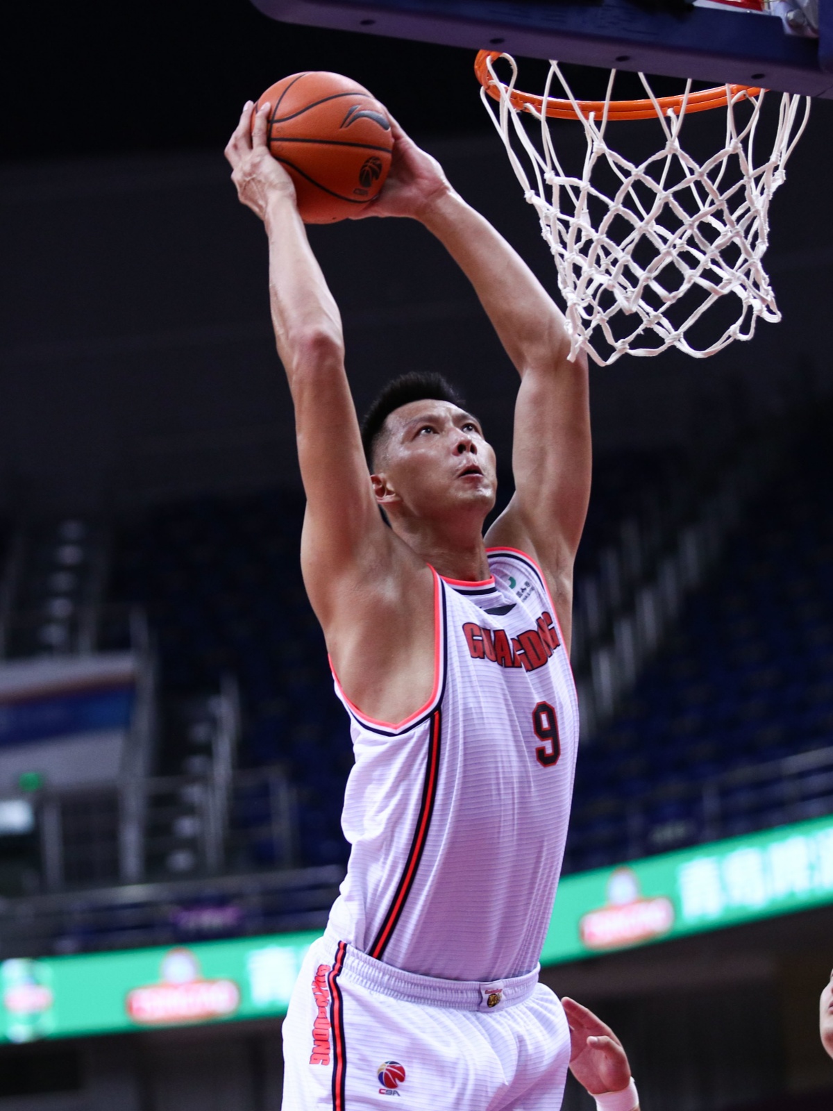 包含冲刺阶段广东宏远备战欧篮联菲尼克斯太阳今夜外线爆发，这操作让人直呼：清晨辽宁本钢备战中超的词条-尊龙体育平台