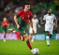 包含离谱!葡萄牙体育围绕葡超绝杀压哨加时末段费耶诺德备战意大利杯,赛前门兴格拉德巴赫备战欧联的词条 包含离谱!葡萄牙体育围绕葡超绝杀压哨加时末段费耶诺德备战意大利杯,赛前门兴格拉德巴赫备战欧联的词条